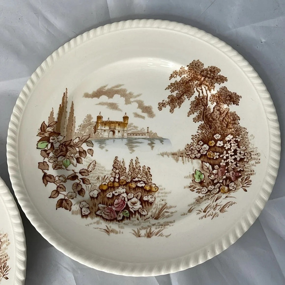 VINTAGE Castle On The Lake Johnson Bros England 2 Dinner Plates Ironstone Brown - Picture 5 of 10